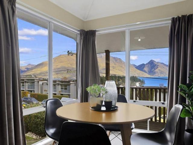 Ultimate Convenience, Walk-To-Town Townhouse Villa Queenstown Exteriör bild