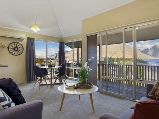 Ultimate Convenience, Walk-To-Town Townhouse Villa Queenstown Exteriör bild