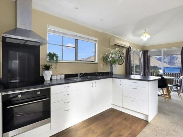 Ultimate Convenience, Walk-To-Town Townhouse Villa Queenstown Exteriör bild